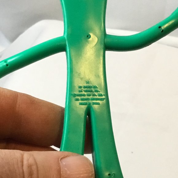 Gumby Green Rubber Figure Prema Toy Co Bendable 6" Tall Poseable Action Figure - Picture 4 of 5